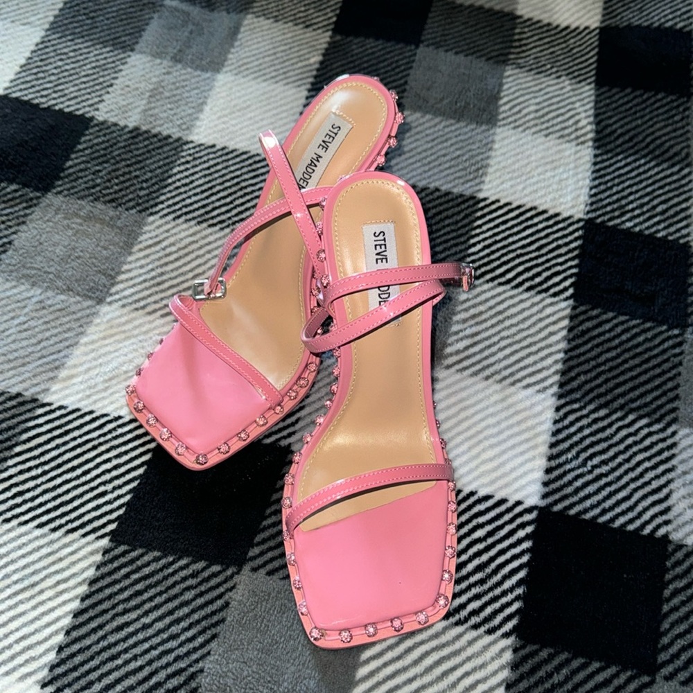 Pink Steve Madden heels